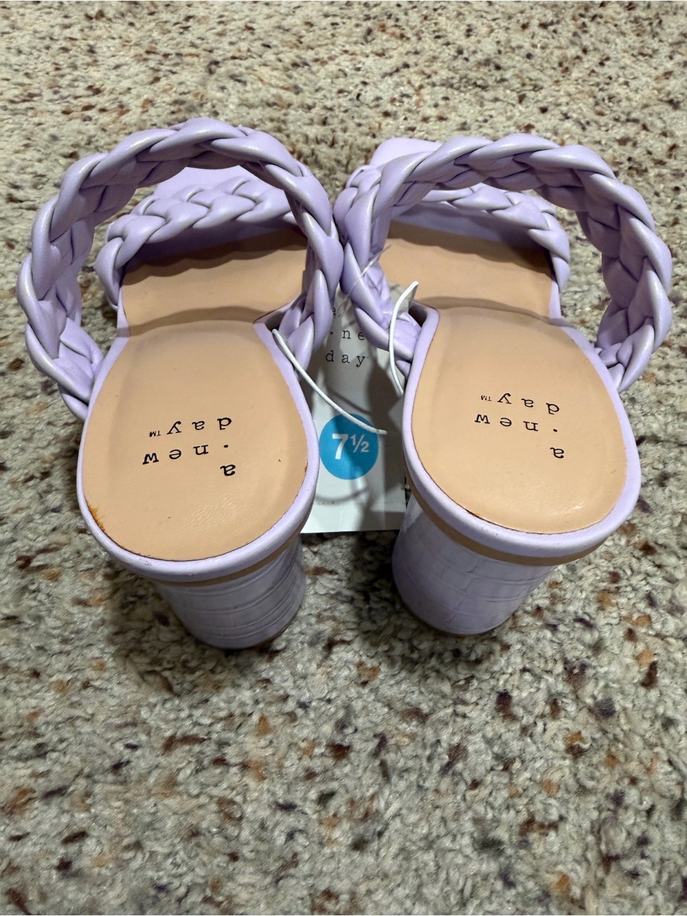 A New Day Lilac Sandals - Picture 5 of 6